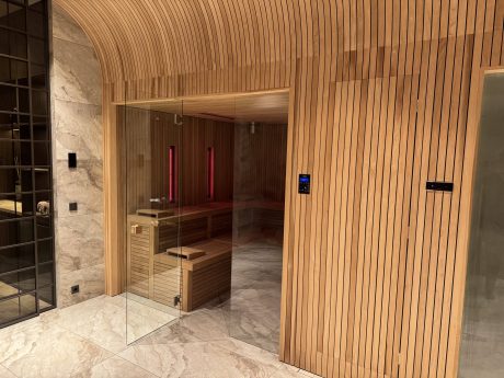 inua-indendoers-sauna-715